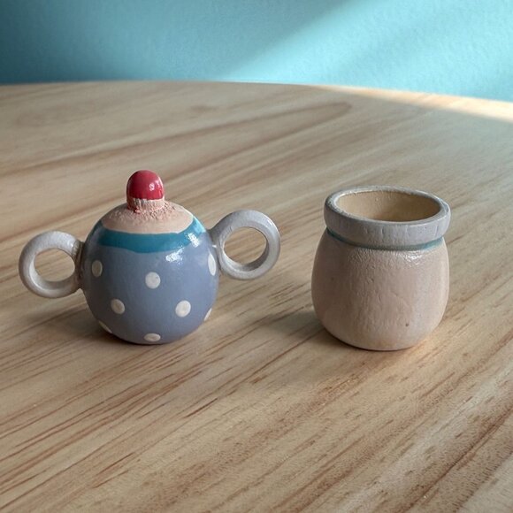 Vintage Miniature Tea Set Garden Pink Floral Bee Midwest Imports of Canon Falls - Picture 7 of 16